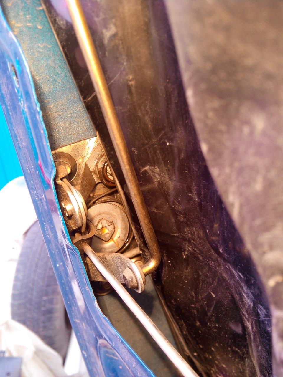 Чтобы не хлопать сильно дверью — Lada 21074, 1,5 л, 2008 года ...