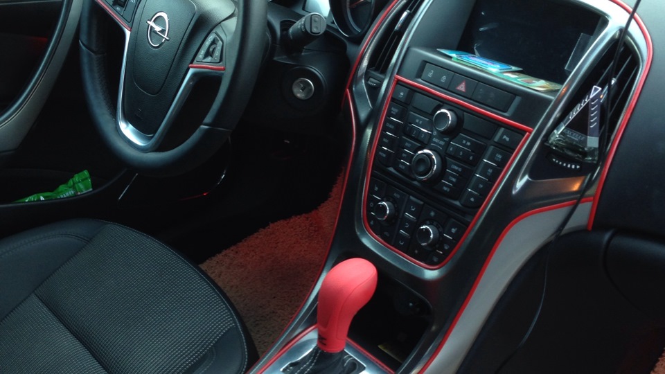 Солнцезащитный козырек — Opel Astra J, 1,4 л, 2012 года | поломка | DRIVE2