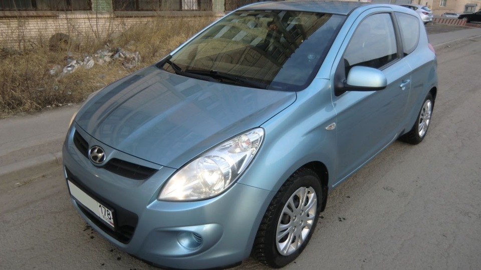 Hyundai i20 1.4 бензиновый 2009 | на DRIVE2