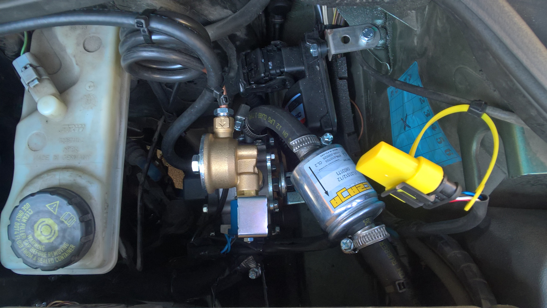 электроклапан гбо 4 поколения питание 12. электроклапан гбо 4. электромагнитный клапан гбо 4 omb.