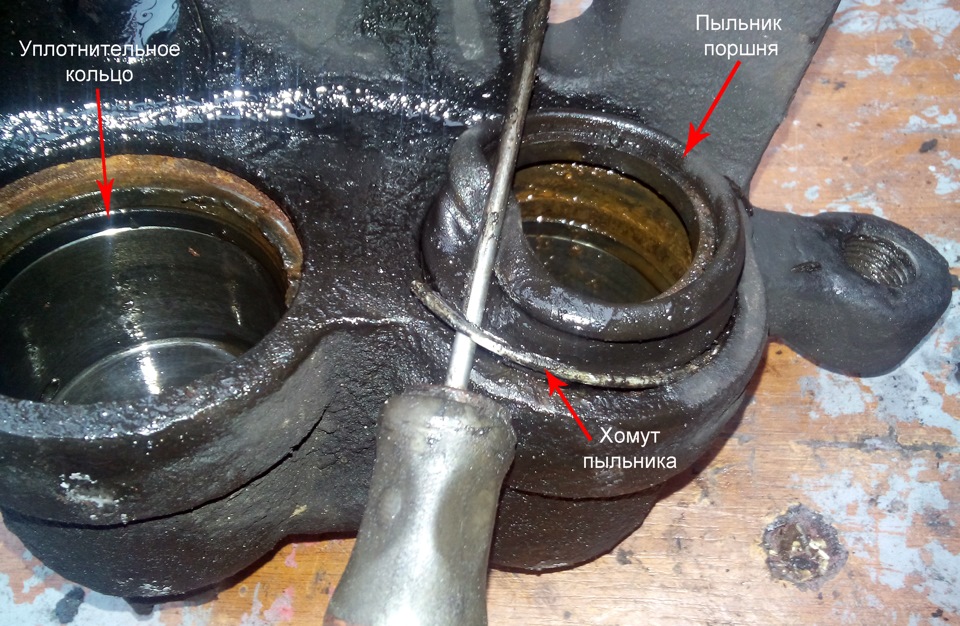 замена пыльника на поршне суппорта