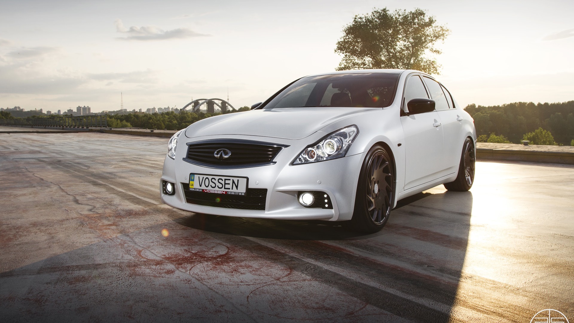 Infiniti g35 background