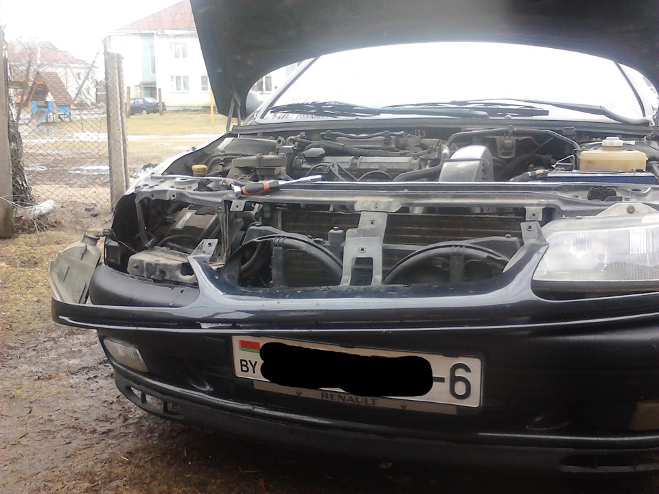 Замена английской фары — Renault Laguna I, 2 л, 1997 года | своими ...