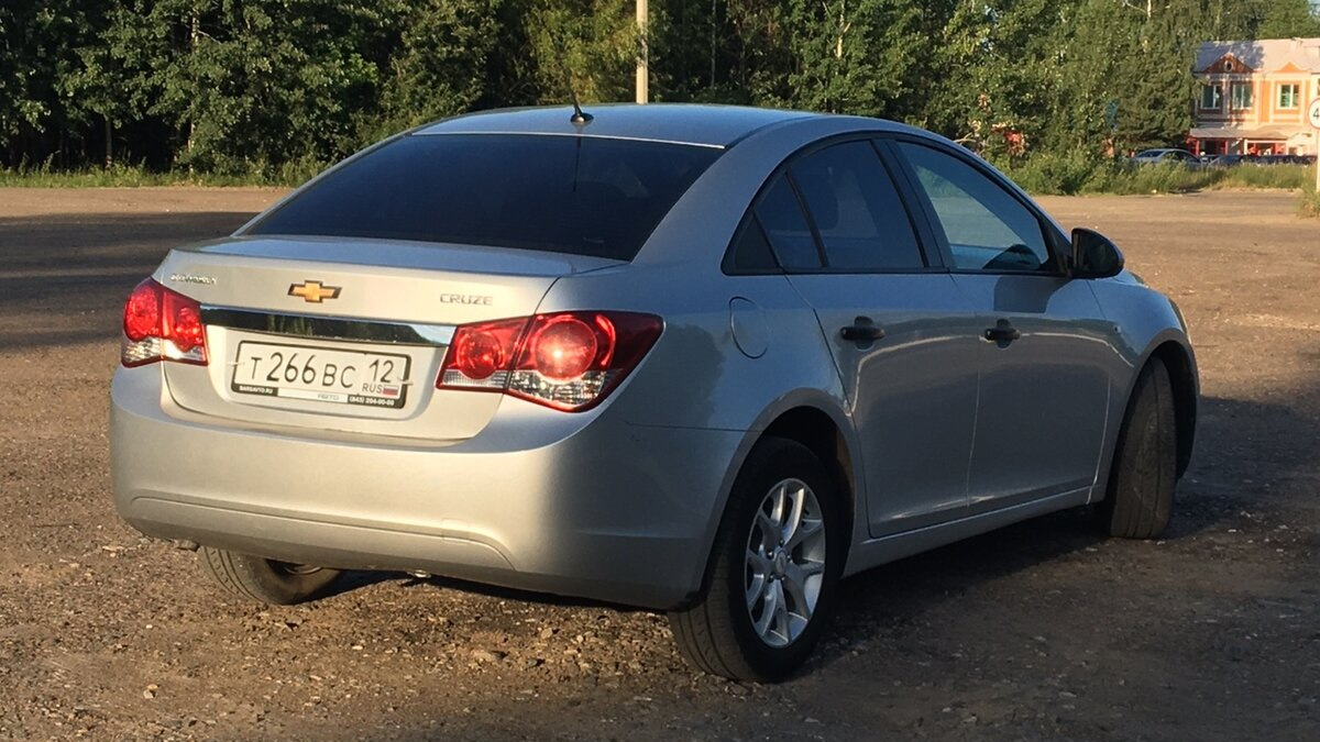 Chevrolet Cruze 2012 1 8