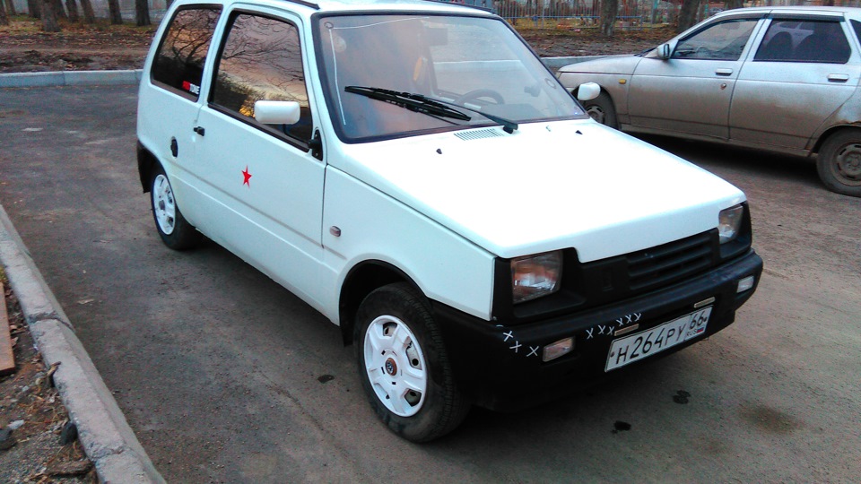 Настоящая любовь по-австралийски: Lada Niva Cabriolet 1989 года