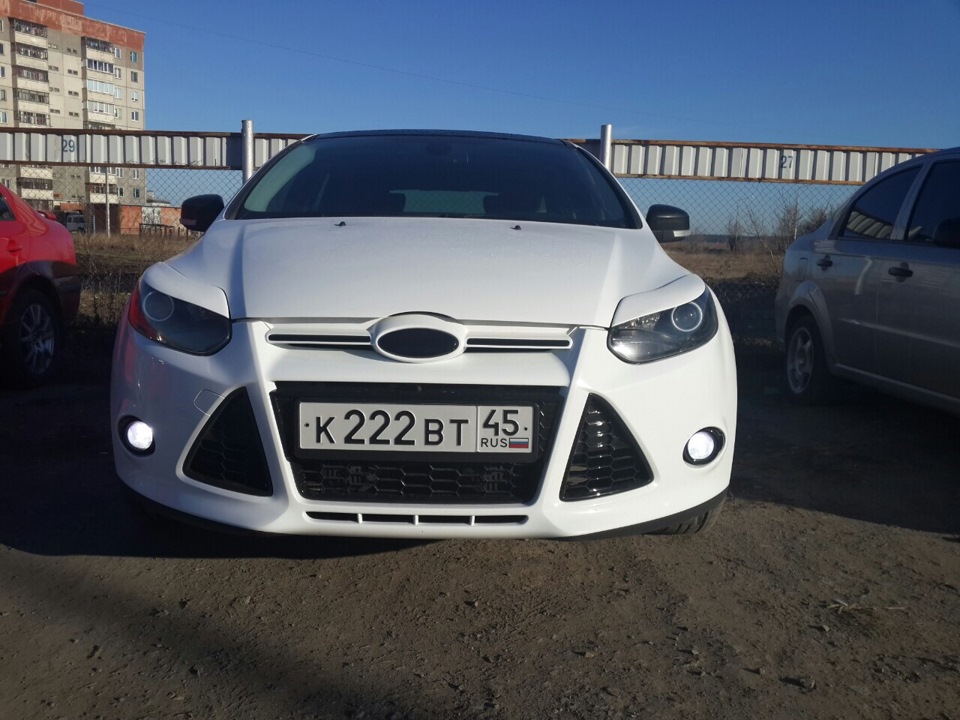 Ford 3 Focus С…СЌС‚С‡Р±РµРє Р±РµР»С‹Р№ РўСЋРЅРёРЅ