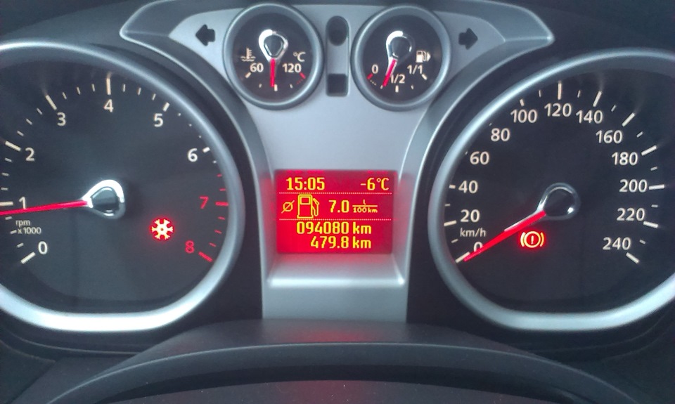 Праздничная поездочка — Ford Focus Sedan II, 2 л, 2009 года ...