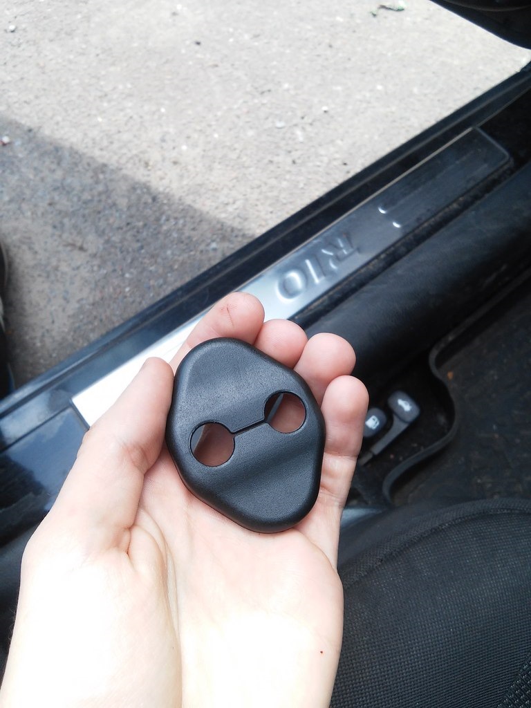 28) Накладки на замки — KIA Rio (3G), 1,6 л, 2012 года | стайлинг | DRIVE2