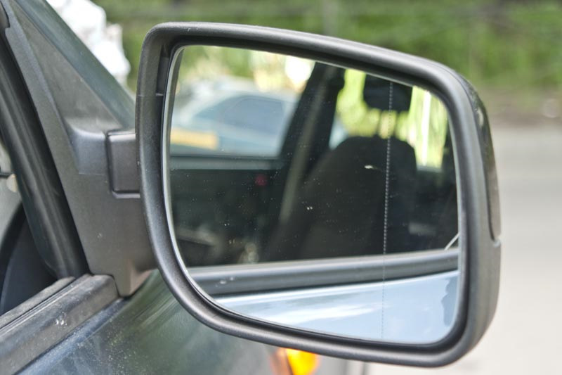 Установка обогрева зеркал и подключение электрозамка багажника — Lada ...