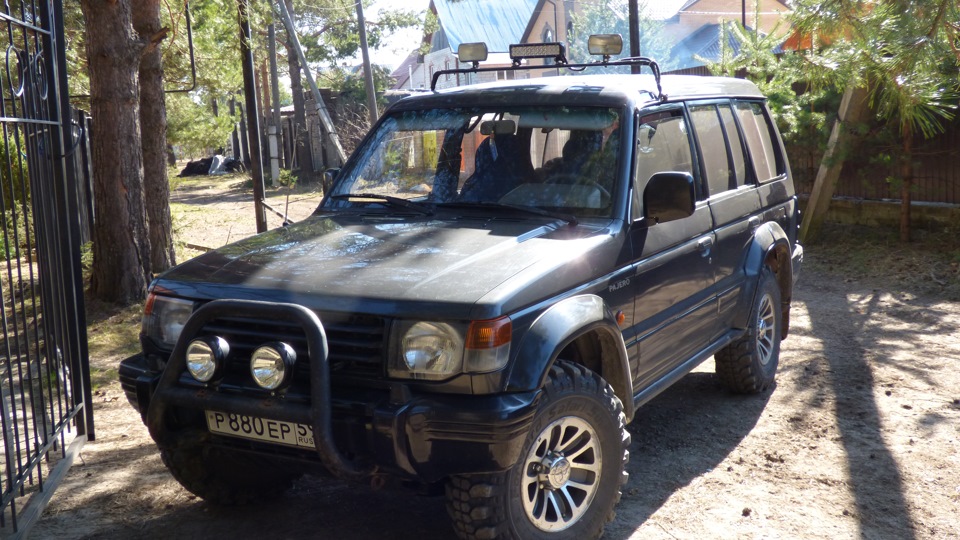 Mitsubishi pajero 2 2.5 дизель