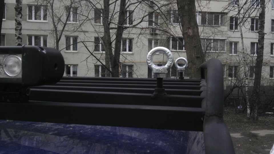 Как закрепить домкрат на ниве. 3920accs 960. Как закрепить домкрат на ниве фото. Как закрепить домкрат на ниве-3920accs 960. картинка Как закрепить домкрат на ниве. картинка 3920accs 960. Уже несколько раз видел, что на драйве спрашивают "Где возить реечный домкрат"…Решил написать где у меня валяется)))У меня Hi-Lift на 120 см. катается со мной всегда)по будням ездит в салоне.