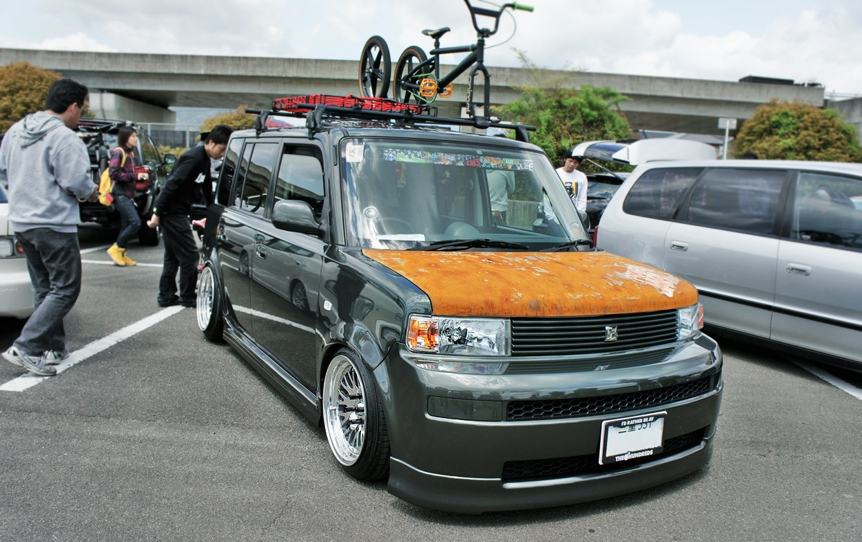 японский отечественный рынок jdm. Vip седаны японии. лексус 200 х оранжевый. тюнингованные машины. японские тюнинговые фирмы.