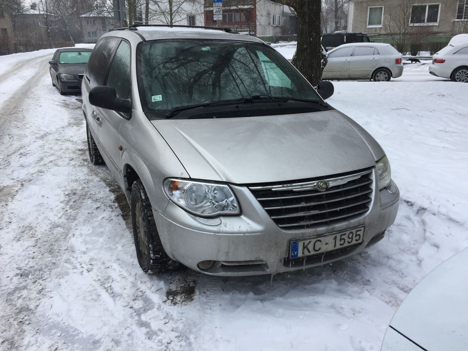 Некоторые выводы о состоянии авто — Chrysler Grand Voyager IV (North  America), 2,8 л, 2006 года | наблюдение | DRIVE2