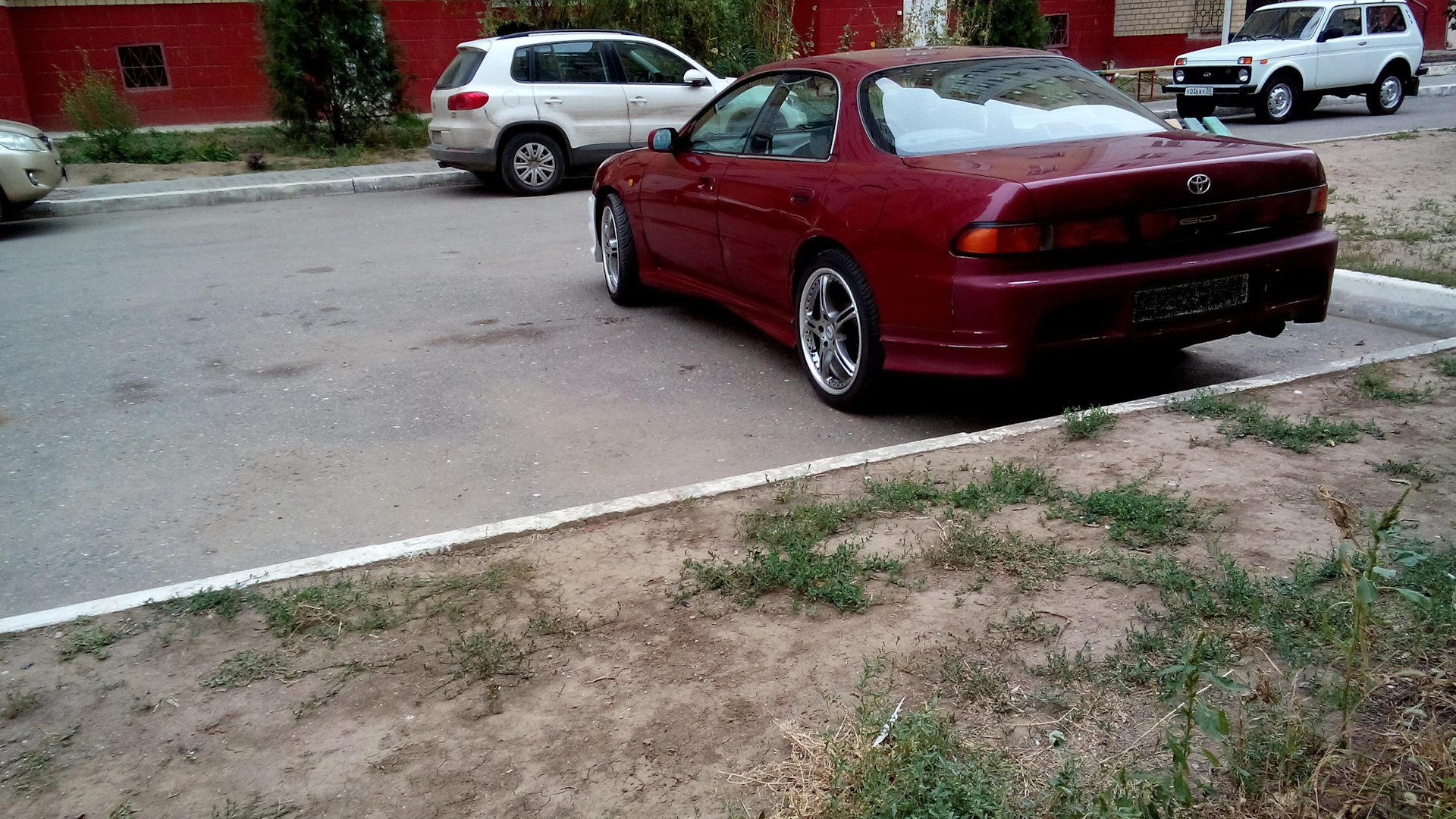 Toyota Carina РѕР±РѕРё