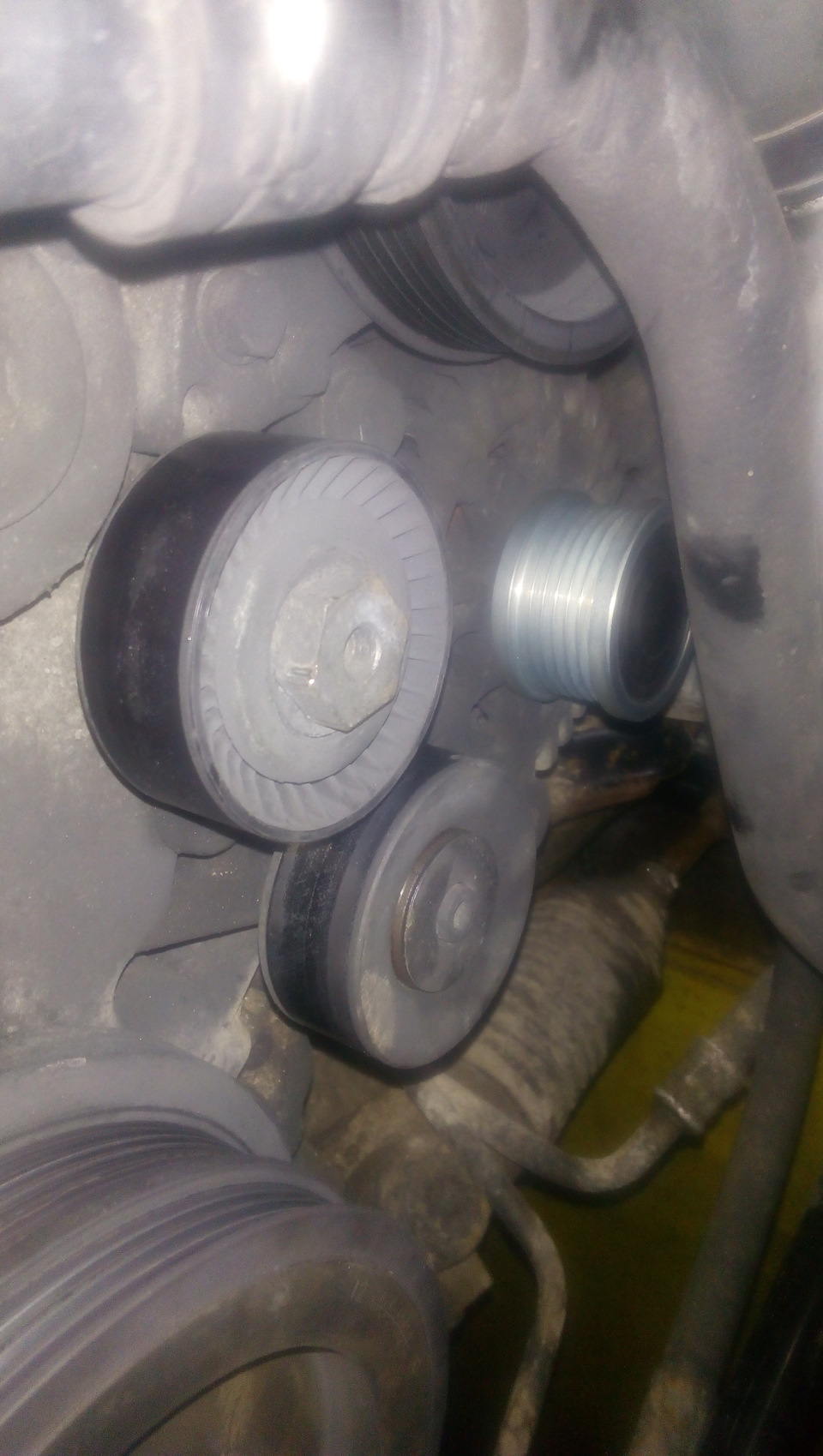 Шкив коленвала+обгонная муфта — BMW 3 series (E46), 2 л, 2003 года ...