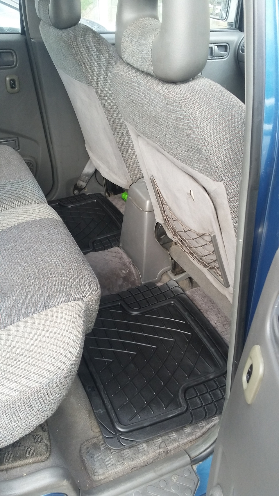 Фото в бортжурнале Nissan Mistral