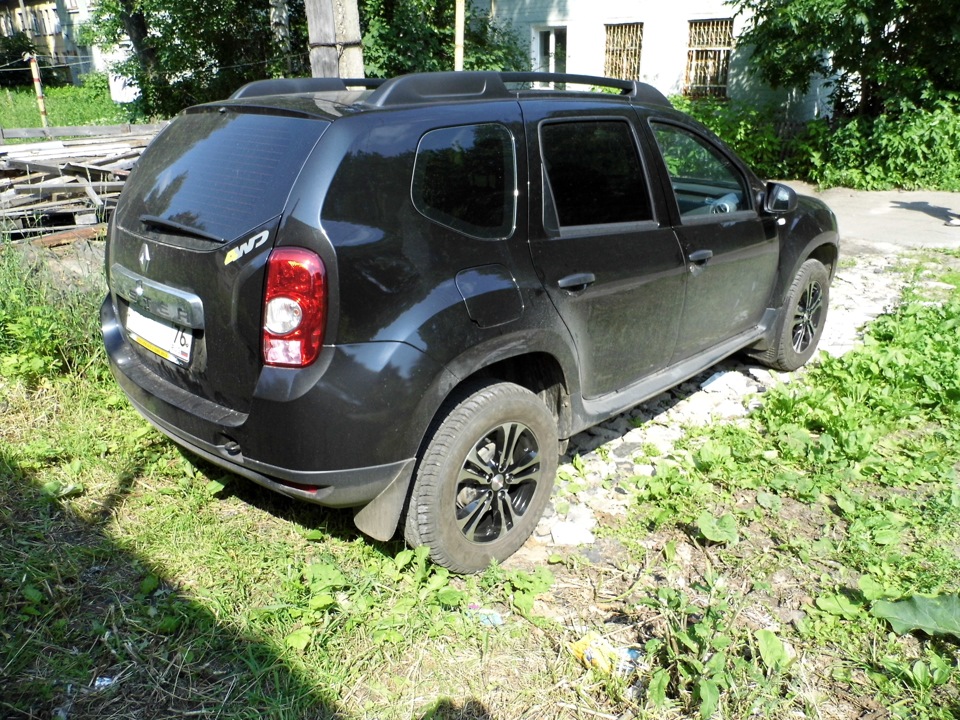 Диски литые r16 на дастер. Renault Duster r18. Диски Рено Дастер 16. Диски Скад на Рено Дастер на 16. Диск k&k кс878 на Дастер.