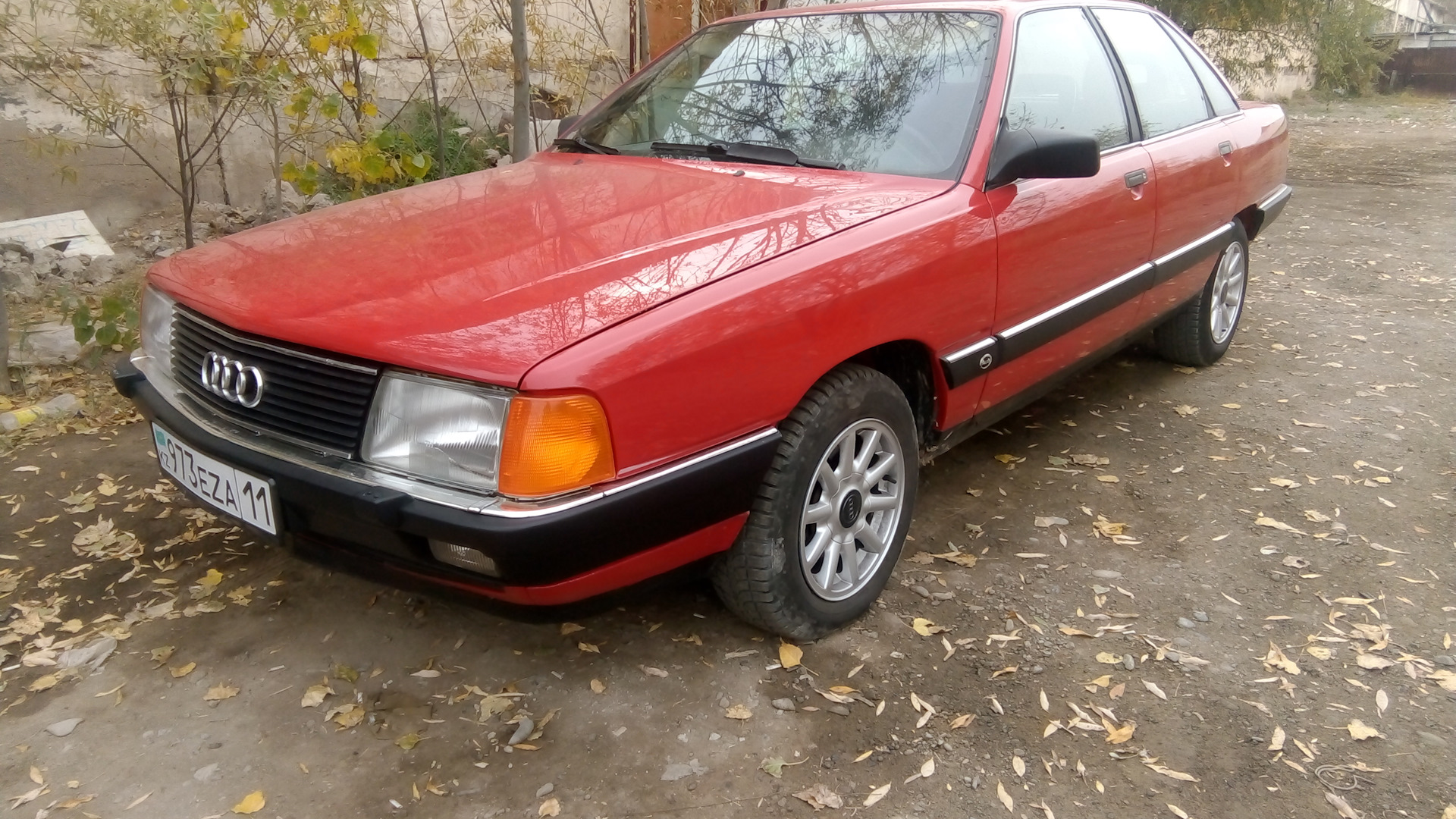 Audi 100 (C3) 2.3 бензиновый 1987 | Кызыл СаКа на DRIVE2