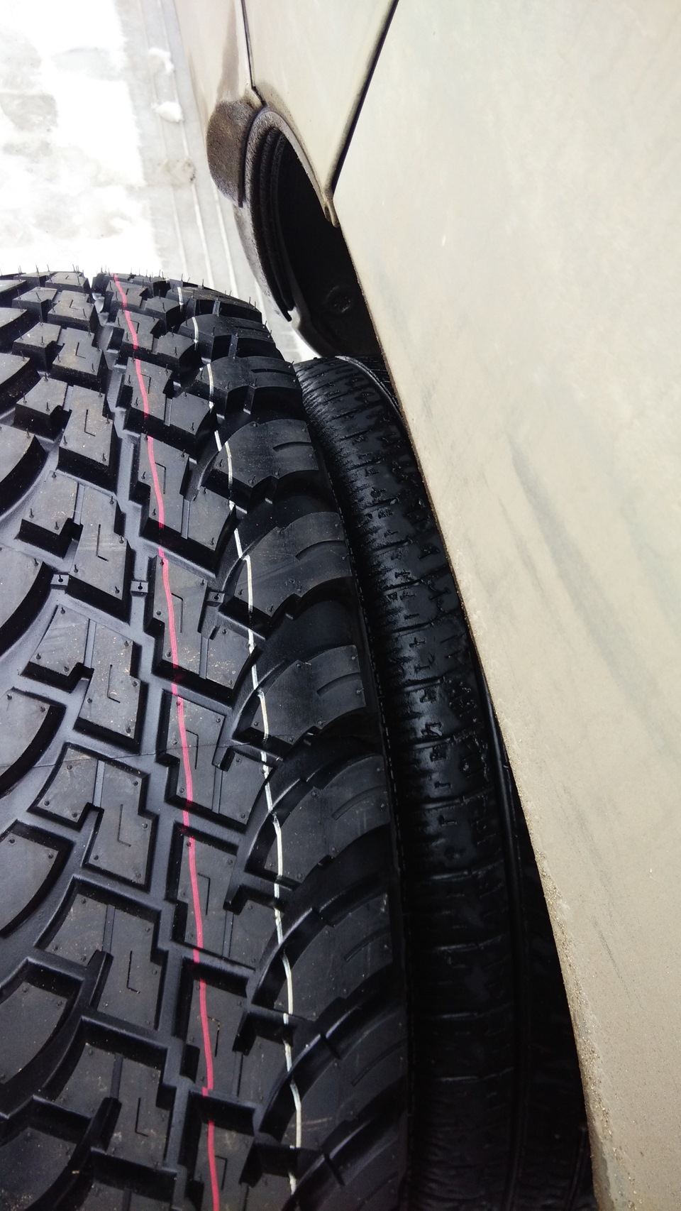 Пришла резина Contyre Expedition — Chevrolet Niva, 1,7 л, 2007 года ...