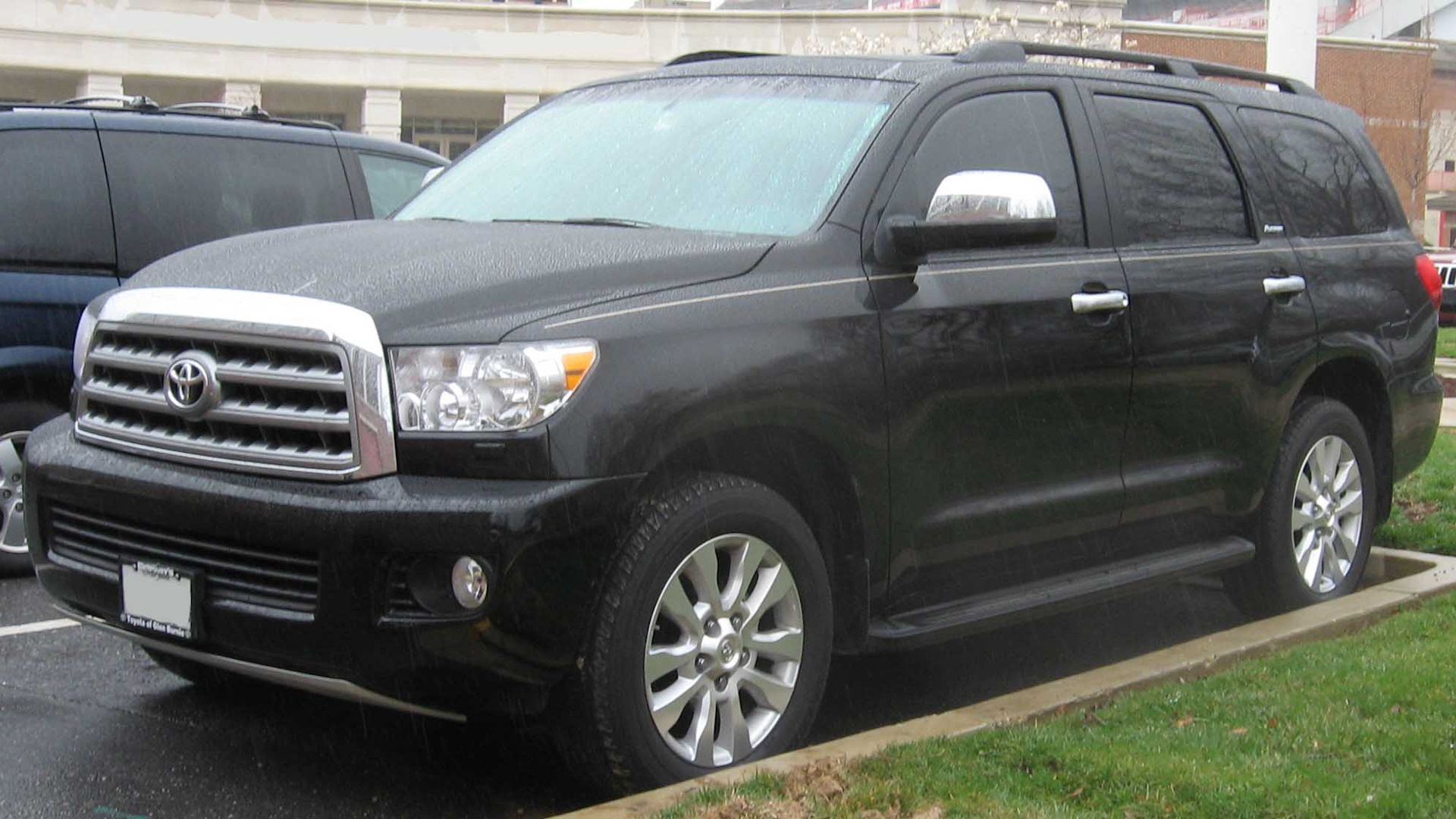 Toyota Sequoia (2G) 5.7 бензиновый 2012 | на DRIVE2