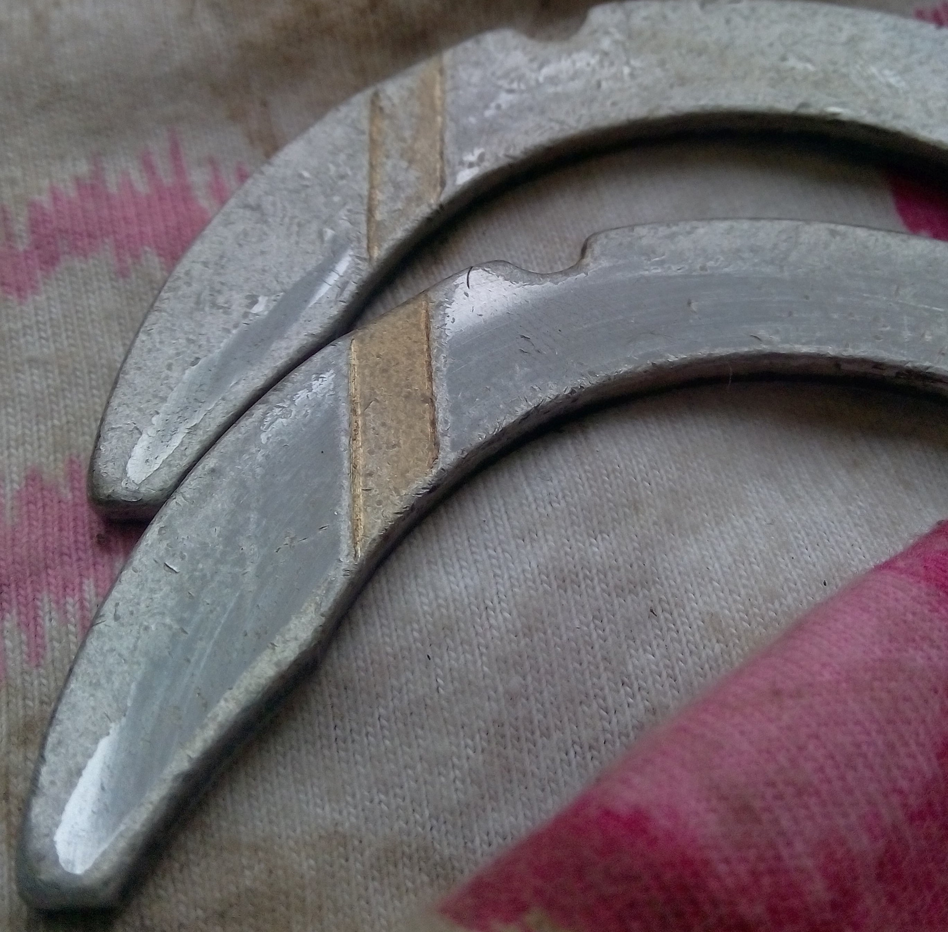 Стук в двигателе K4M. Замена упорных полуколец коленвала. — Renault ...