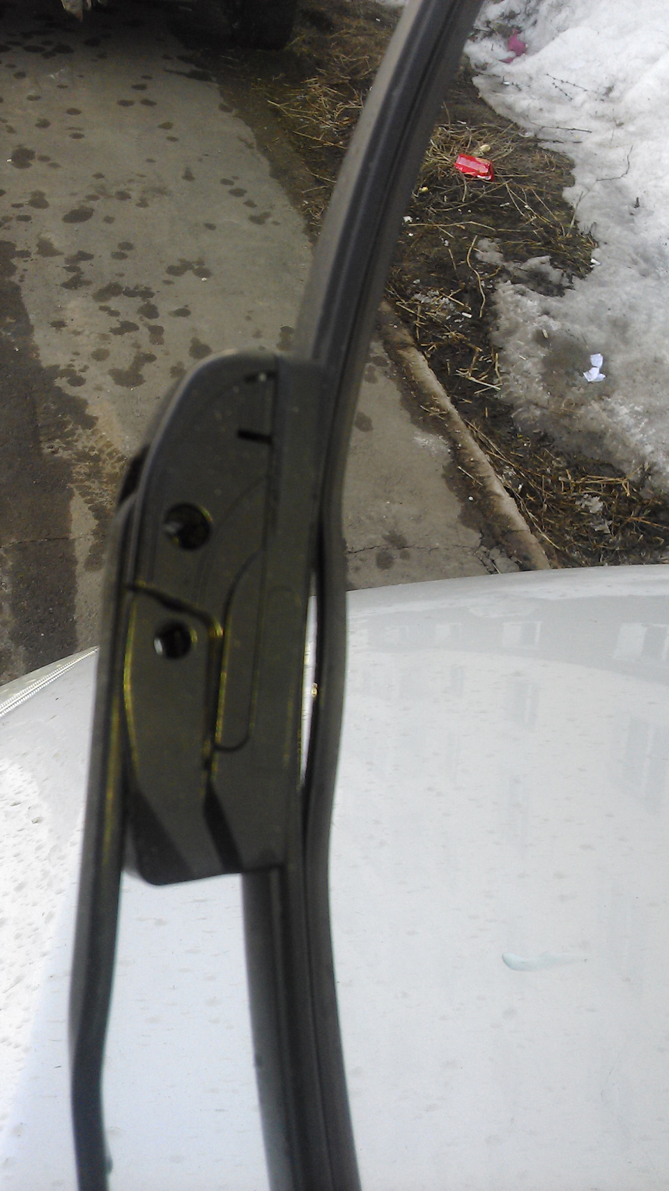 Мир в FullHD-качестве или замена щеток стеклоочистителя. Салонный ...