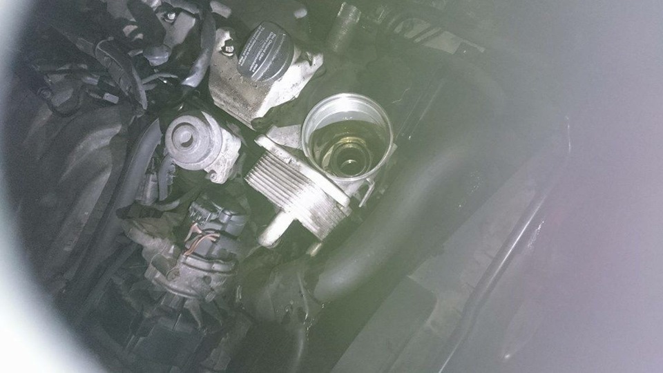 Потёк масленный стакан — Mercedes-Benz S-Class (W220), 5 л, 2004 года ...