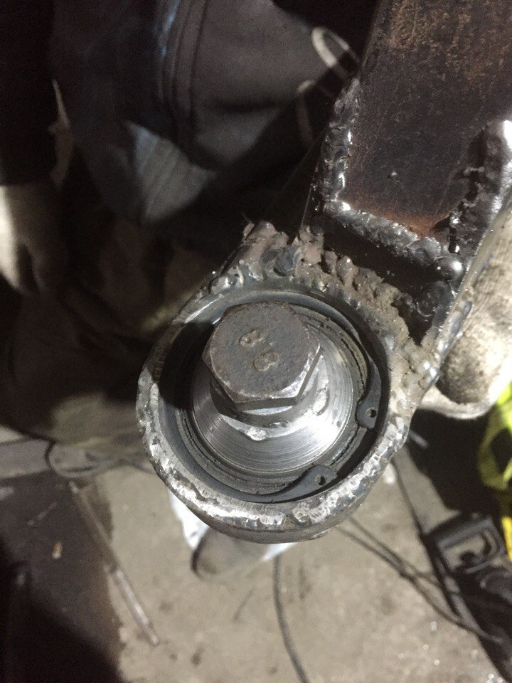 А-рычаг с шс на ниву — Lada 4x4 3D, 1,7 л, 2002 года | тюнинг | DRIVE2