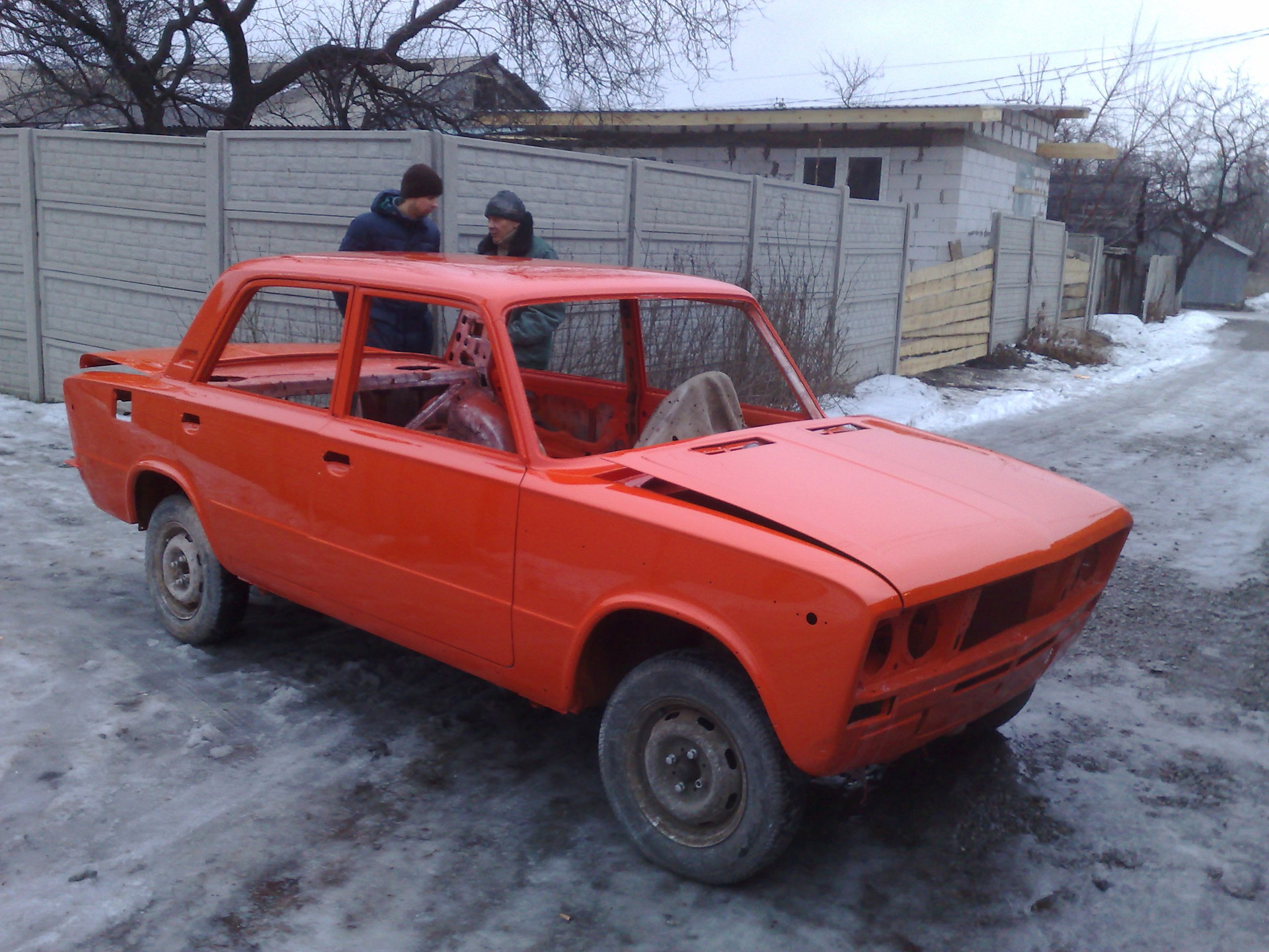 окончание подготовки и покраска — Lada 2106, 1,8 л, 1978 года | кузовной  ремонт | DRIVE2