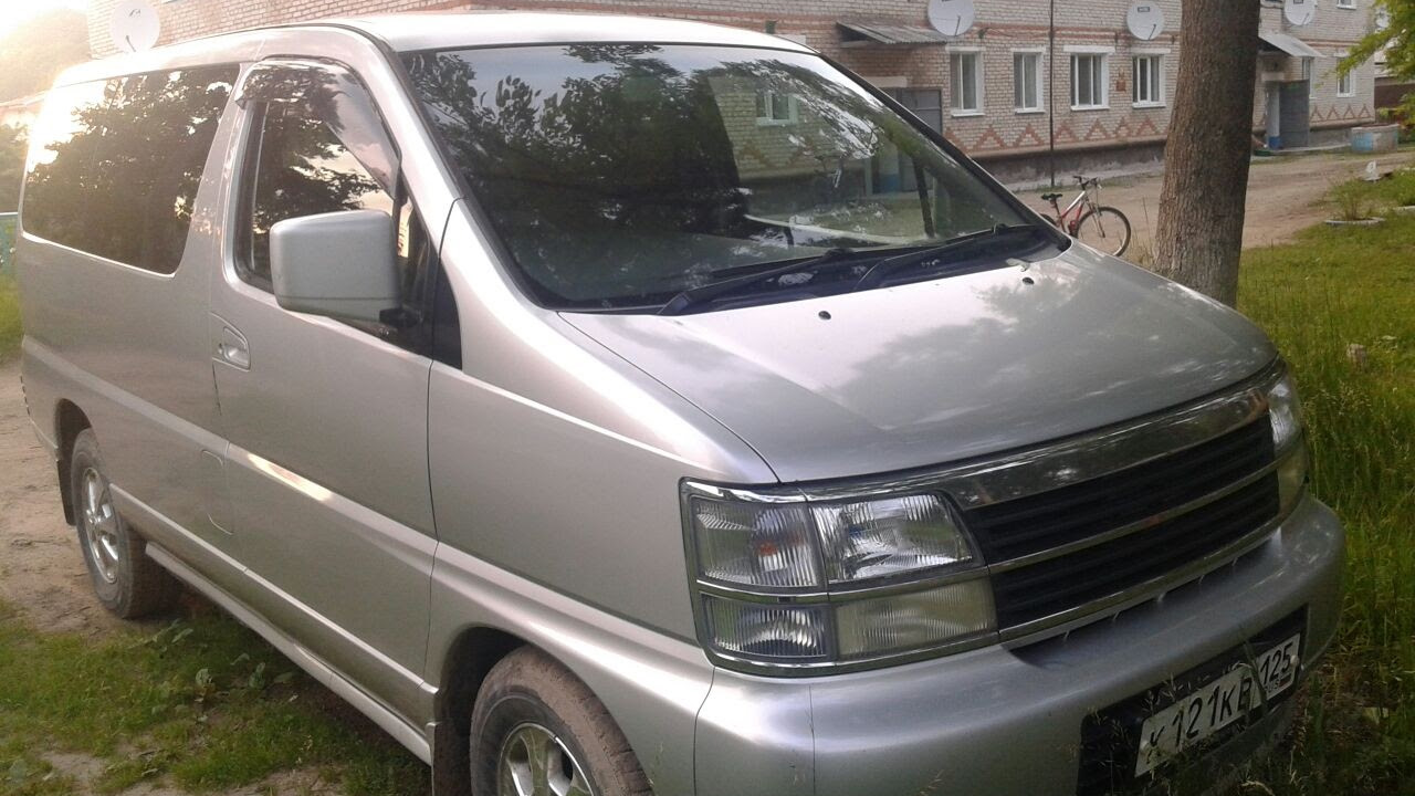 Nissan Elgrand e50 отзывы. Эльгранд Ниссан отзывы и характеристики.