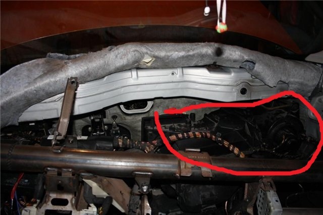 Замена радиатора печки 2 — Volkswagen Golf Mk4, 1,6 л, 2001 года ...