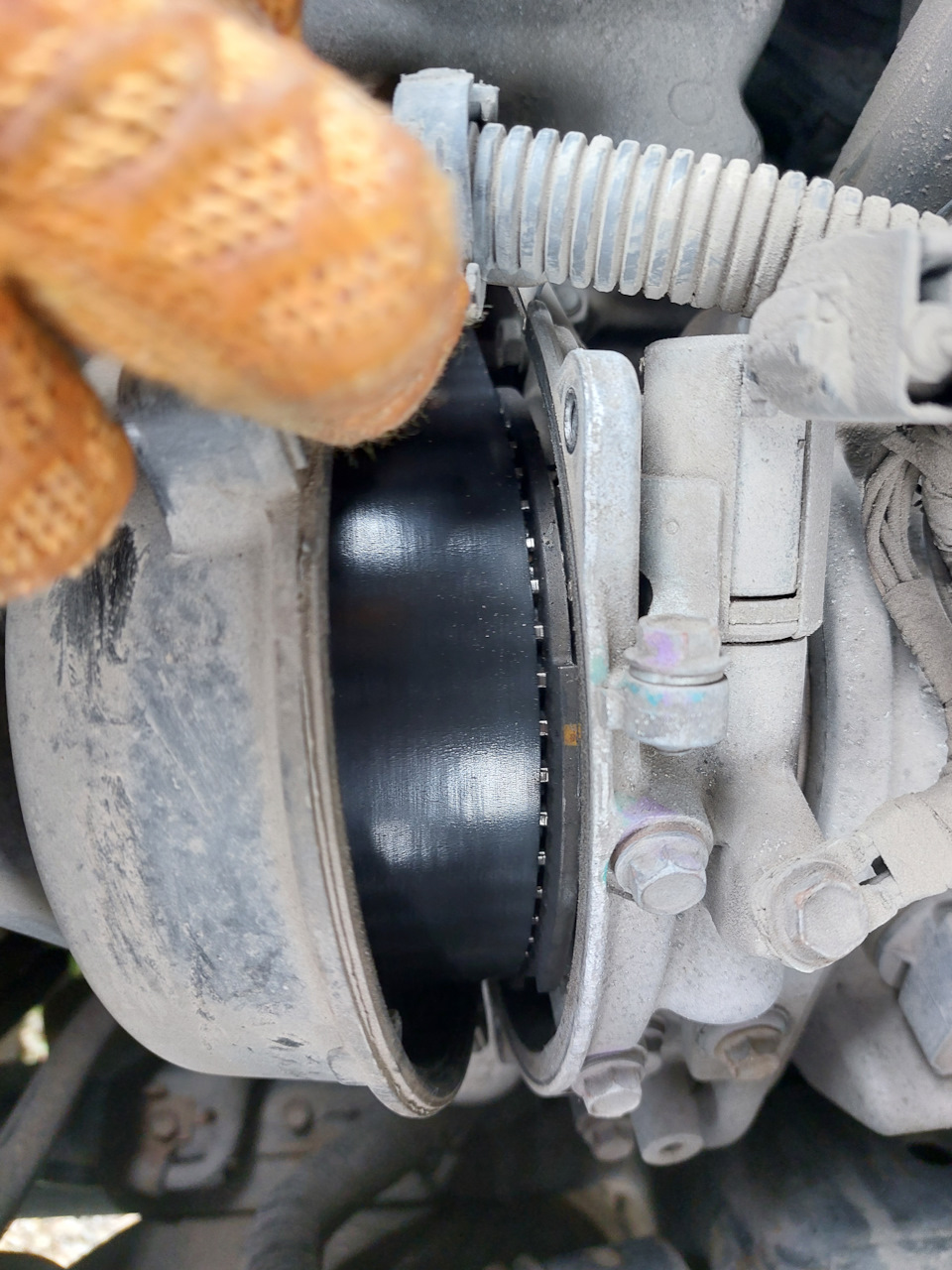 Замена ремня ГРМ, регулировка клапанов, переборка суппорта — Lexus GX ...