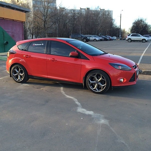 Focus 2 красный r17. красный форд фокус 2011г. Ford focus 2 красный. форд фокус 2 рестайлинг красный. рисунок красный фф3.