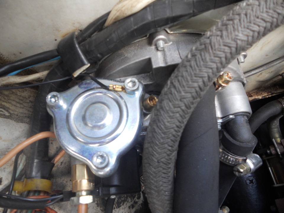 4 гбо. Как правильно устанавливать газовый редуктор. Редуктор гбо brc 4 поколения. Газовый редуктор ваз 2112. Как правильно устанавливать газовый редуктор.