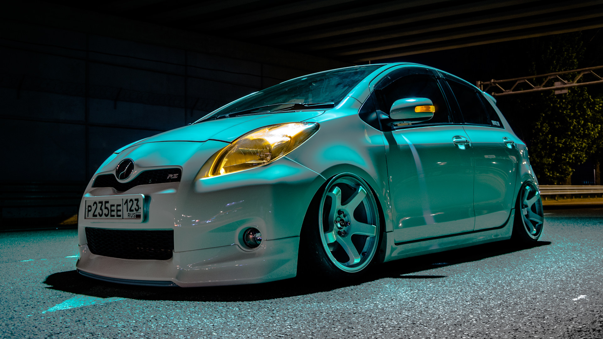 Toyota Vitz 2006 Tuning