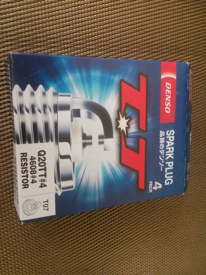 Замена свечей зажигания и чистка дроссельной заслонки — Lada Приора ...