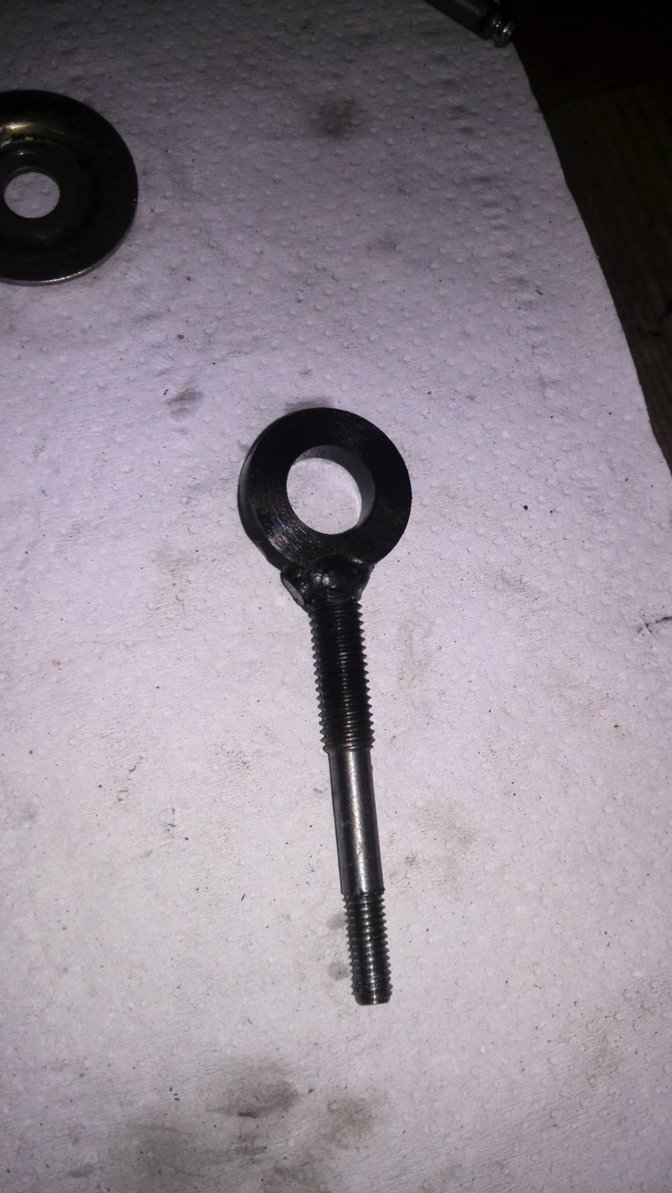 под педалью сцепления — BMW 7 series (E32), 3 л, 1990 года | своими ...