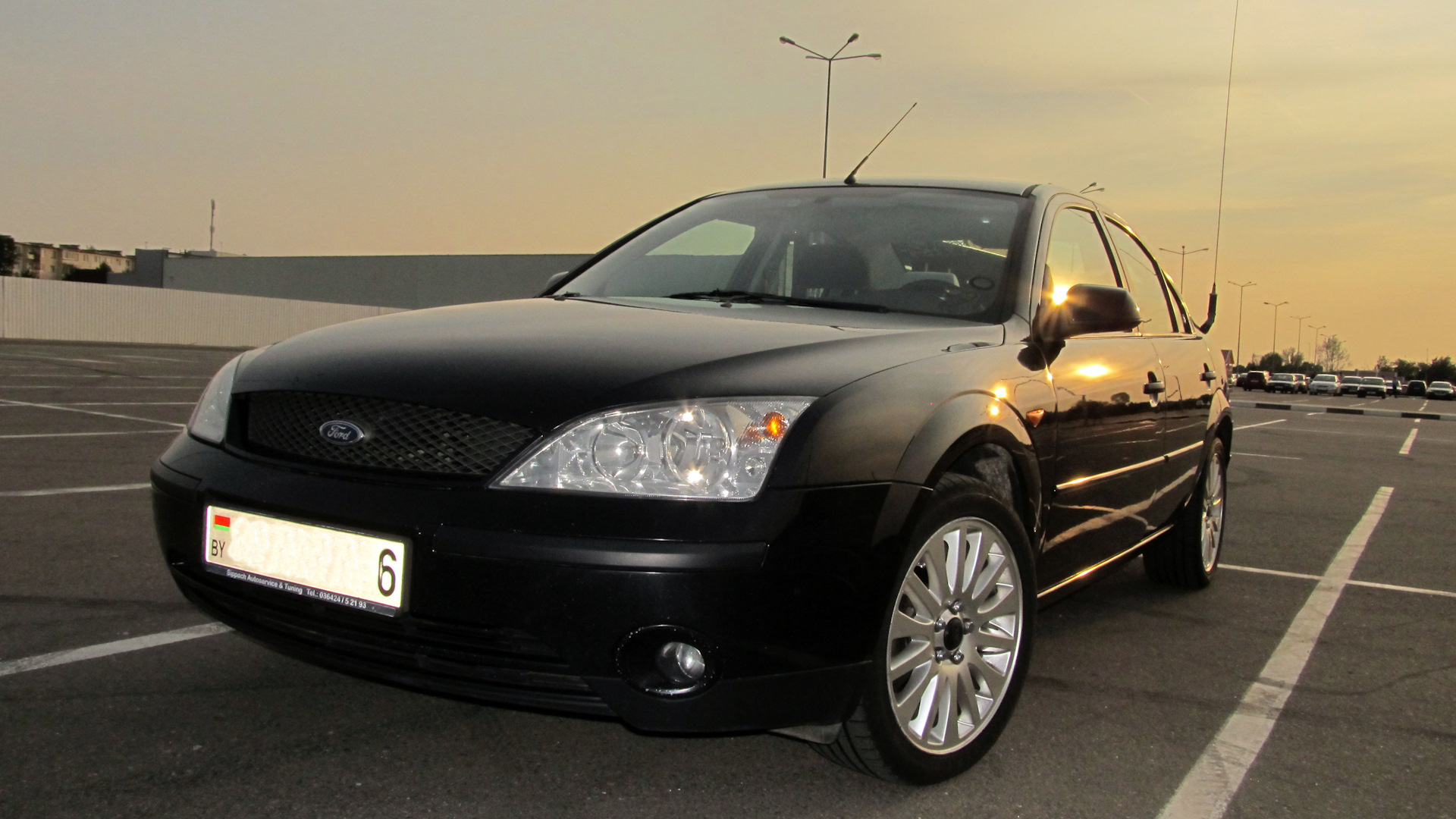 Ford Mondeo 2002. Ford Mondeo III. Форд Мондео 3 золотистый. Двигатель Форд Мондео 3 2.0.