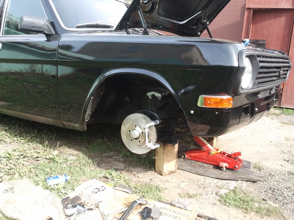 Замена тормозных дисков — ГАЗ 2410, 2,4 л, 1990 года | тюнинг | DRIVE2