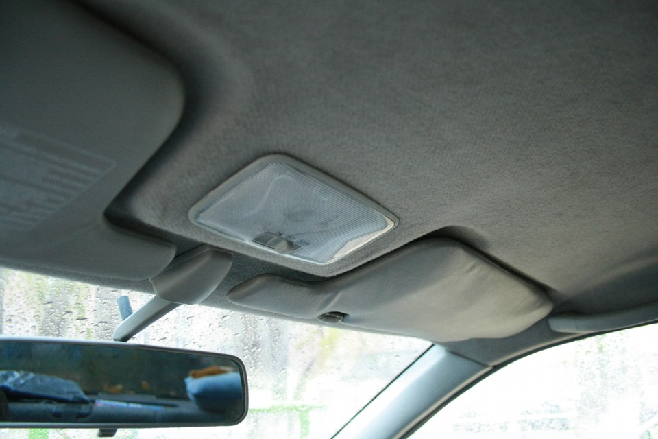 установка фонаря внутреннуго освещения Nissan Almera N15 — DRIVE2