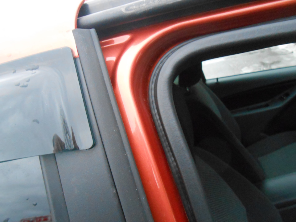 Наклеил — Lada Гранта Лифтбек (1G)