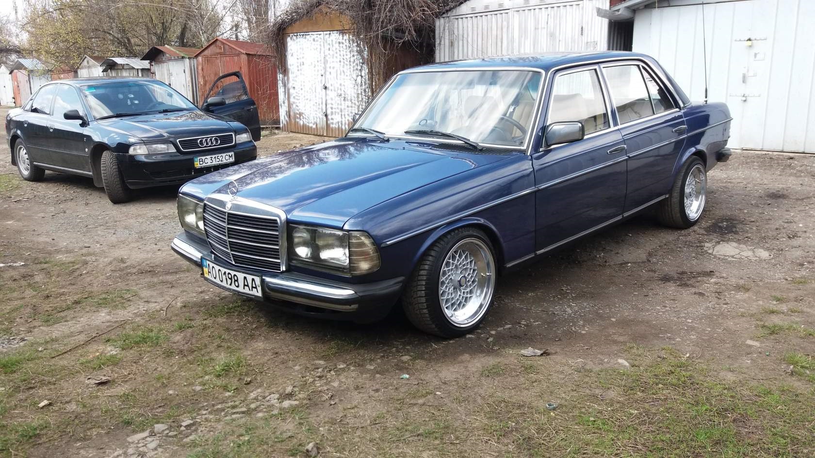 Mercedes w123 r17