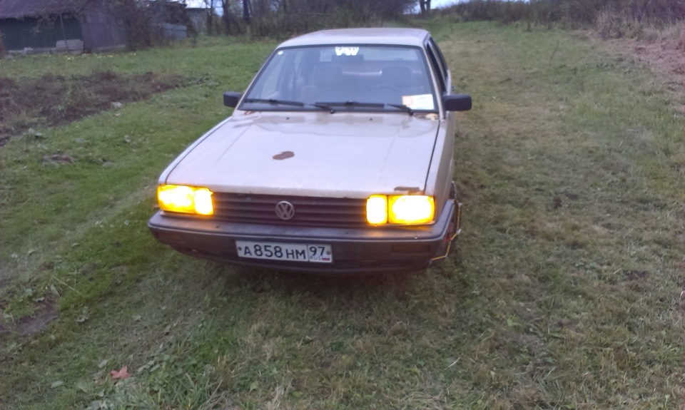 Фото в бортжурнале Volkswagen Passat B2