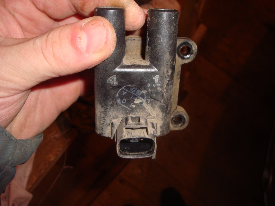 #28 Сидим в гараже. Изоляция пробитой катушки. Не тарахтим, ошибки ...