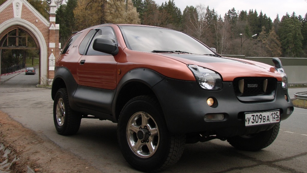 isuzu vehicross салон