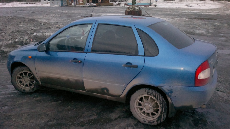 вот такие грязные мы приехали))) — Lada Калина седан, 1,6 л, 2006 года ...