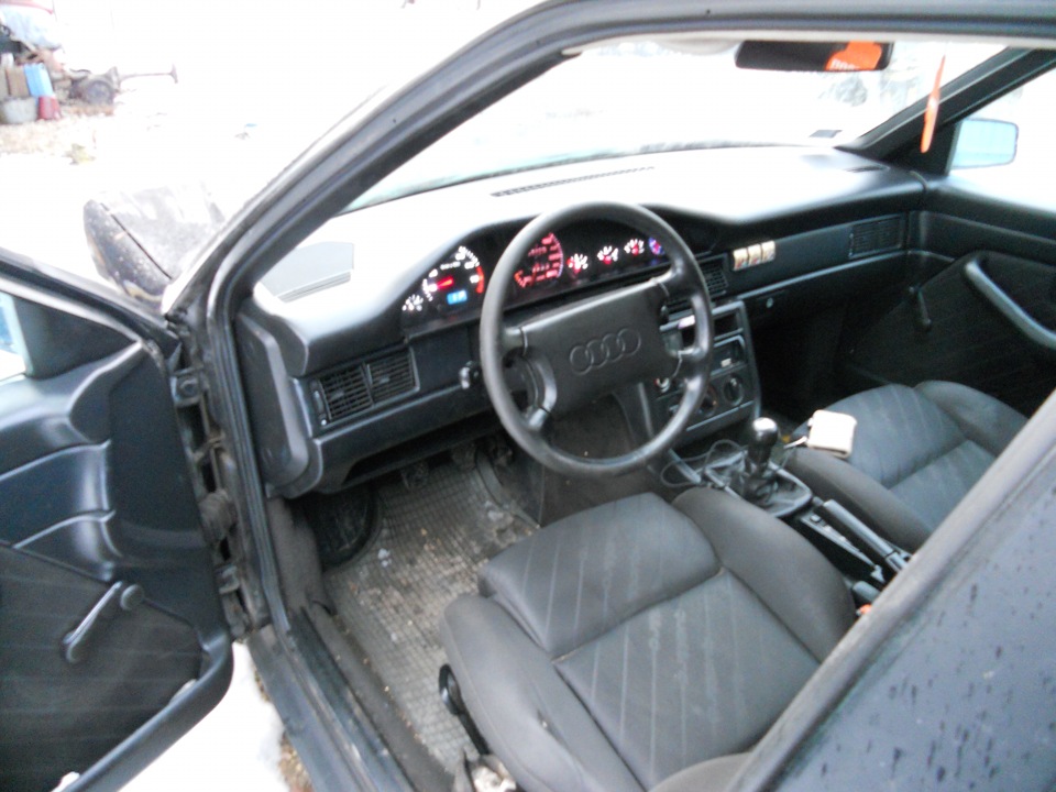 audi 100 c3 салон