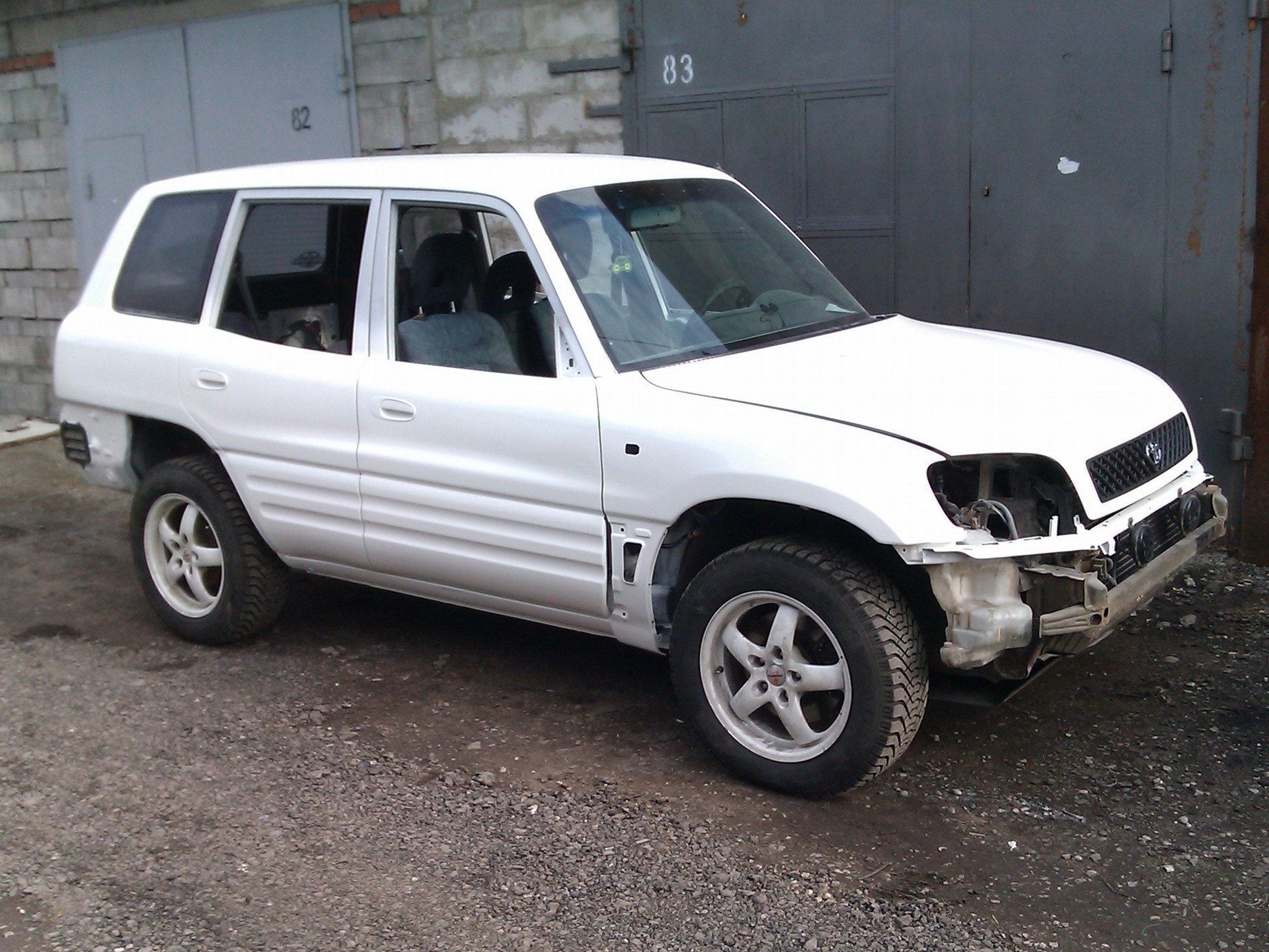 Покраска авто part three — Toyota RAV4 (I), 2 л, 1999 года | тюнинг | DRIVE2