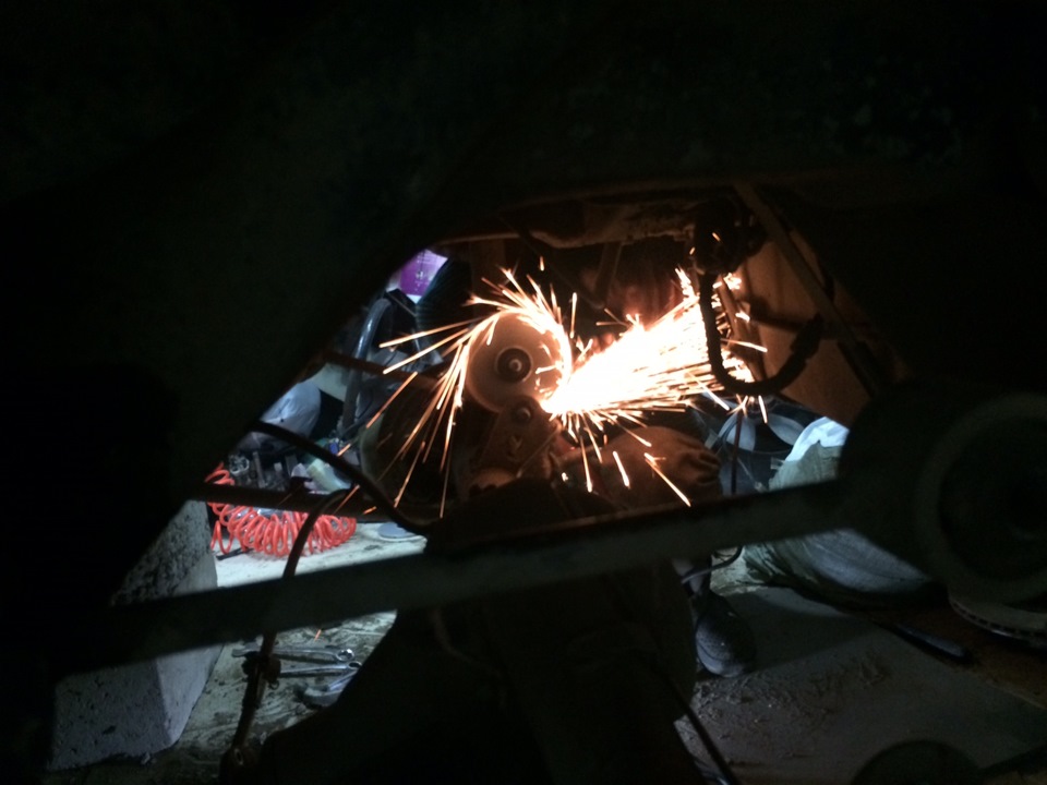 Разбор задней подвески — Toyota Chaser (80), 2 л, 1990 года | своими ...