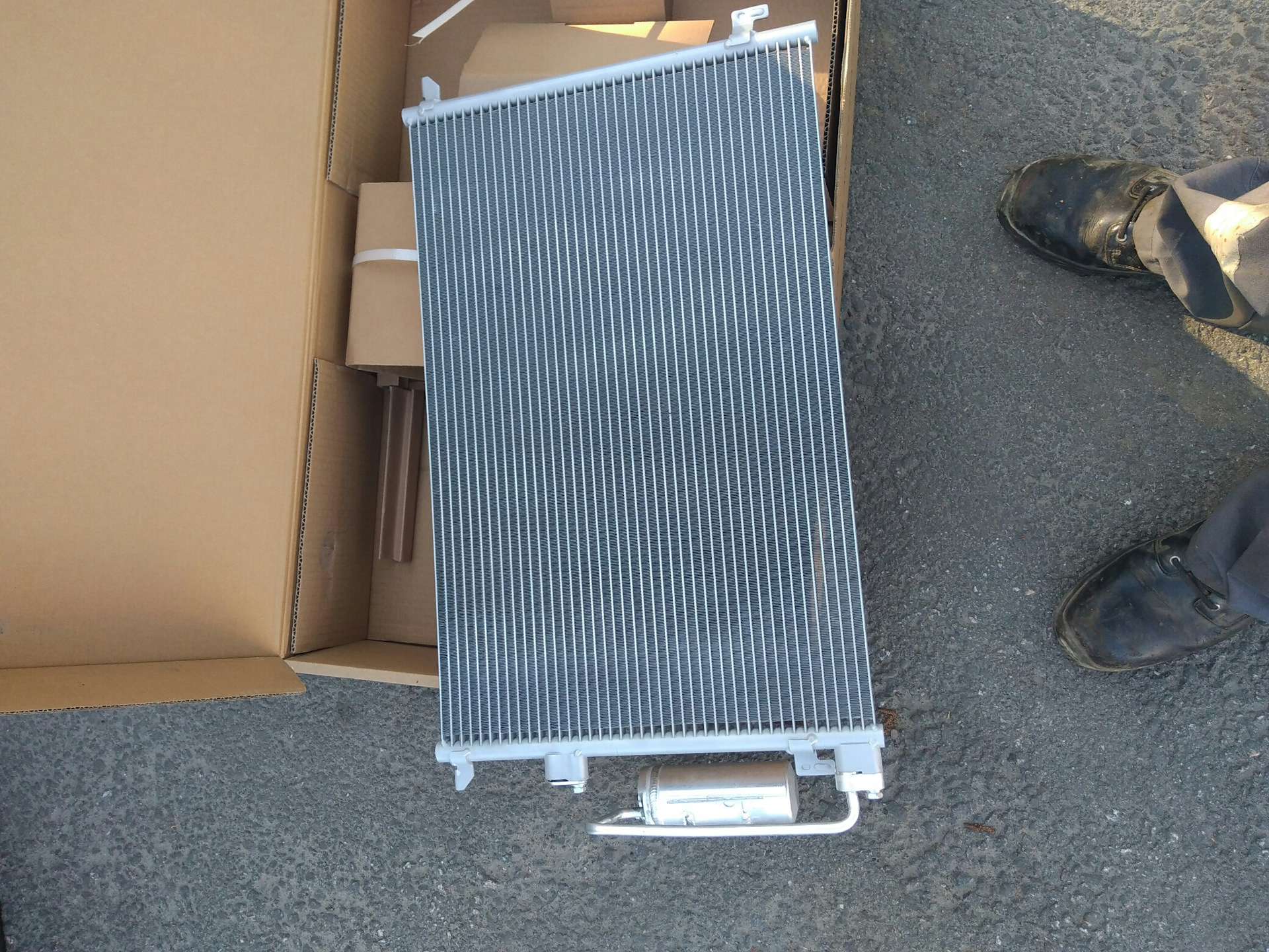 Радиатор кондиционера форд фокус. 6 duratec. Подходит ли радиатор кондиционера. 8. Ниссан микра радиатор кондиционера.